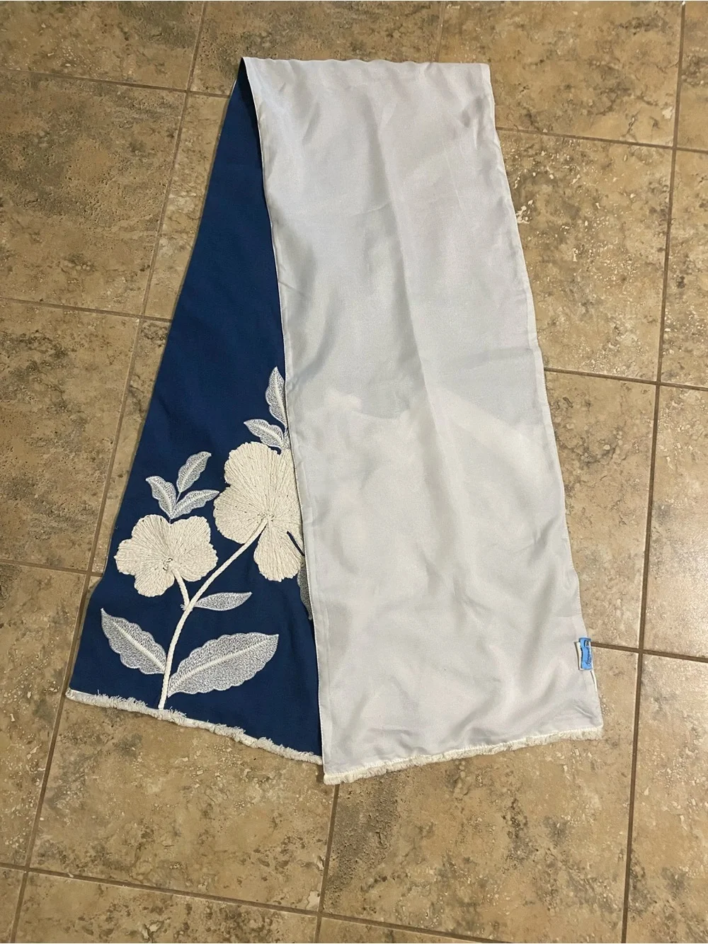 Pier 1 Royal Blue  White Floral Embroidered Fringe Elegant 72”Table Runner